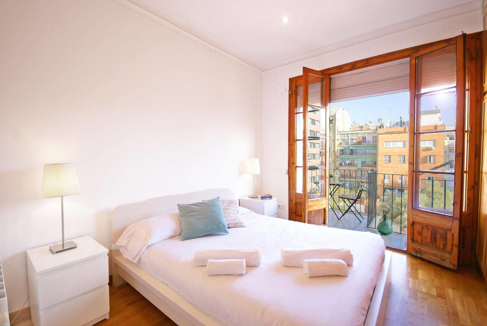 Ferienwohnung Flateli Aribau Barcelona Exterior foto