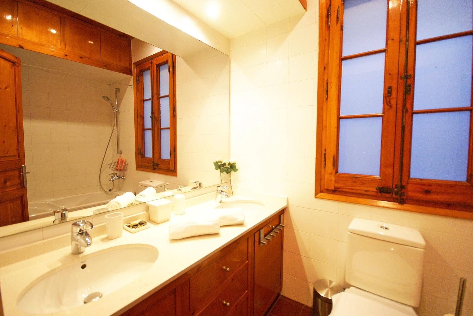 Ferienwohnung Flateli Aribau Barcelona Exterior foto